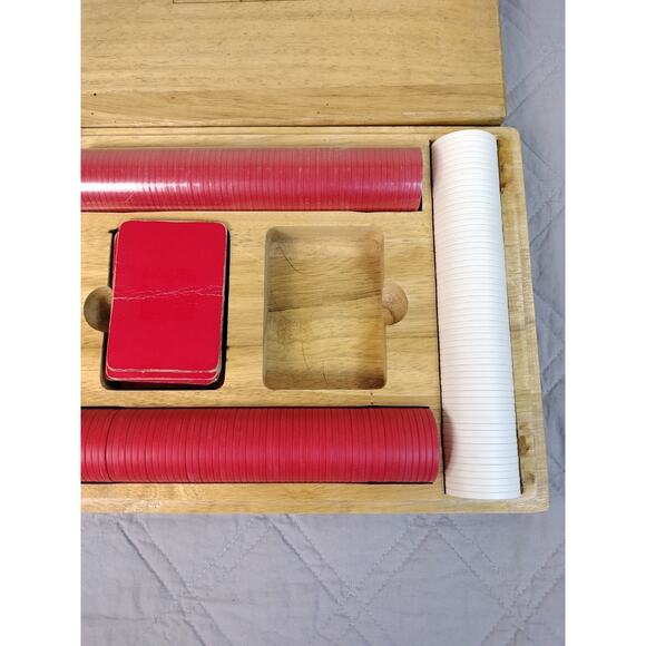 Vintage Marlboro Cigarettes Poker Set in Wood Box Missing Black cards - Picture 4 of 5